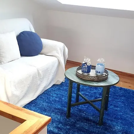 Rua Da Santola Apartamento *